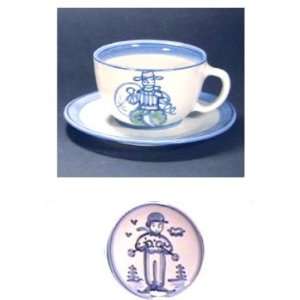  Giant Cup & Saucer, Skier Legs Together Pattern