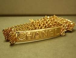 CHANEL Gold Chain BELT 3 Strands Triple Classic EXCELLENT 98P CoCo CC 