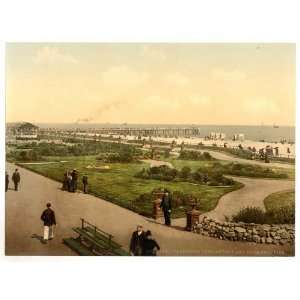  1890s photo The beach, gardens and jetty, Yarmouth, England 