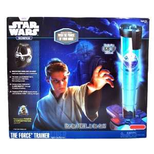   Yoda Training Dialogue and Light Up Training Tower Toys & Games
