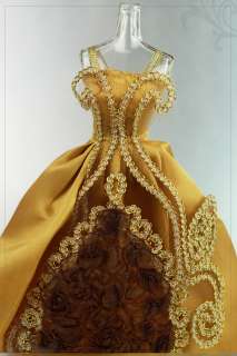 D2703 BN Gold Handmade Evening Dress for Barbie FR  