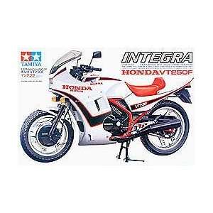  Honda VT250 F Integra Motorcycle 1 12 by Tamiya Toys 