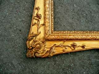 SUPERB ANTIQUE GILT & GESSO PICTURE FRAME v ORNATE w FOLIATE BORDER 