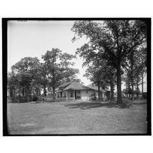 Country club,distant view,Walkerville,Ont. 