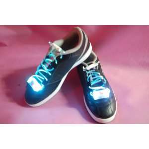  NEW   LED Shoelaces BLUE has selectable flash programs of 