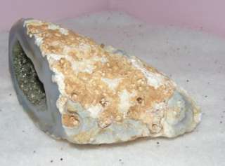 Mineral Agate Geode rock art figurine CAVING amber blue  