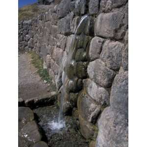  Sacred Bathing Place for Inca Rulers, Tambomachay, Peru 