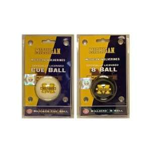    University of Michigan Cue and Eight Ball Pool Set