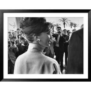 Natalie Wood with Warren Beatty Surrounded by Photographers Framed Art 