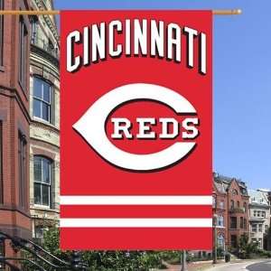  Cincinnati Reds Red Vertical Applique Flag Sports 