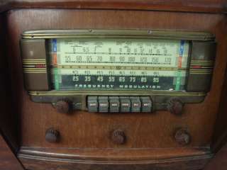 Antique Vtg GE Model LF 116 Console Radio Art Deco AM/SW/FM 1942 Push 