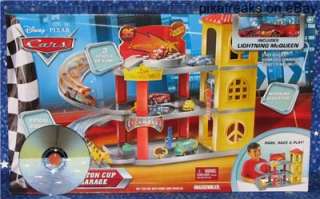 LARGE Play Set PISTON CUP GARAGE Disney Pixar Cars MISB 027084837896 