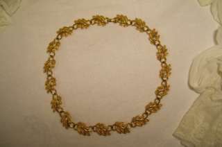 Napier Gold Tone Leaf Necklace Vtg Signed  
