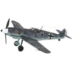  Revell of Germany   1/32 Messerschmidt Bf 109F (Plastic 
