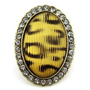 Fashion Leopard Print Ring; 2H; Leopard print center stone with clear 