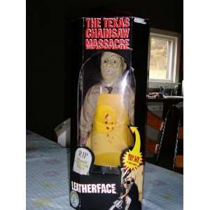  Leatherface From Texas Chainsaw Massacre   17.5 Figure 