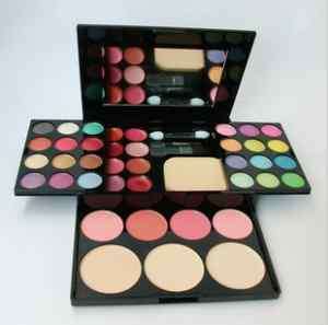 24 Color eyeshadow +8 color lip gloss +4 color blush E6  