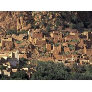  Fortified Homes of Mud and Straw (Kasbahs) and Mosque 