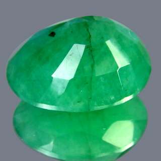 01 Ct Superb Fire Flashing 100% Natural Colombian Green Emerald 