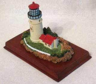 Heceta Head Lighthouse Oregon Wood Base Scale Model Miniature Resin 