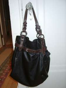 HOBO INTERNATIONAL SHAE Shoulder Handbag BLACK Leather w/ Gunmetal 