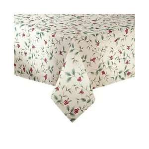  Pfaltzgraff Winterberry Oblong Tablecloth, 52 x 70