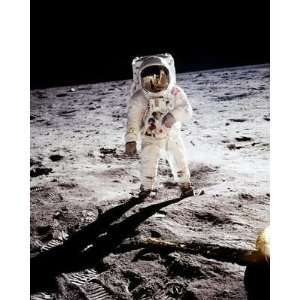  Buzz Aldrin   Apolo 11 Walks On the Surface of the Moon 