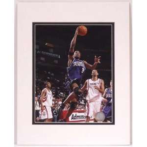  Ron Artest Sacramento Kings Matted 8 x 10 Photograph 