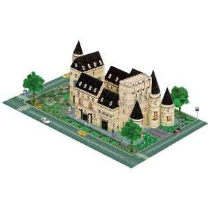  3D Alcarzar Castle, Spain   Wooden Model Building Puzzle w 