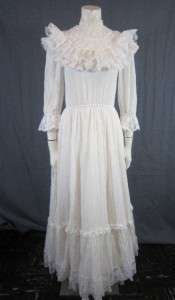 Vtg 70s White Prairie Renaissance Wedding Eyelet Lace Tier Dress Gunne 