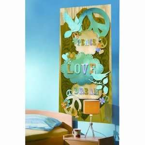  Peace And Love Wall Decal