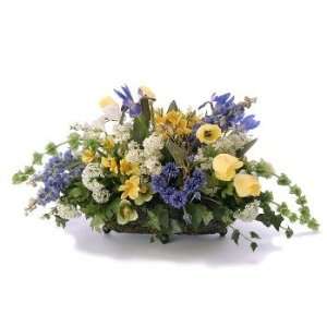  Yellow, white and blue centerpiece 