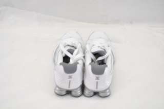  carbon rubber heel provides abrasion resistance for long lasting wear