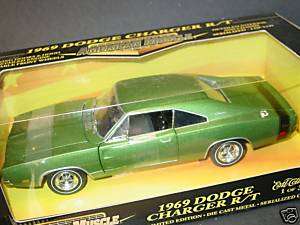 ERTL 1/18, 1969 DODGE CHARGER R/T, Green, NEW  