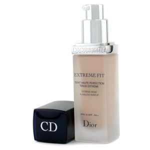 Christian Dior DiorSkin Extreme Fit Extreme Wear Flawless Makeup SPF15 