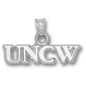   of No Carolina Wilmington UNCW Pendant (Silver)