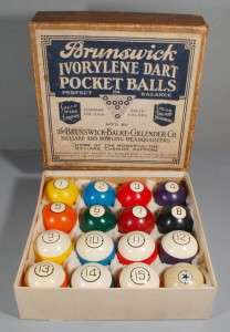 Antique/Vintage Excellent Condition Brunswick Dart Ball Set with Box 