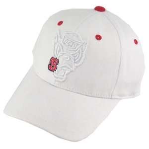   Carolina State Wolfpack White Emerge 1 FIT Hat