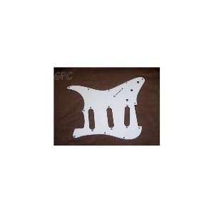  Strat Style Pickguard (White) Musical Instruments