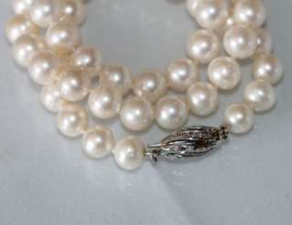 Cultured white round 8 mm pearl necklace with 14k white gold diamond 