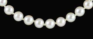 CHARMING 14K WHITE GOLD PEARL STRAND NECKLACE  