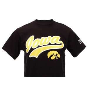  Iowa Hawkeyes NCAA Big 10 Tailsweep T Shirt Sports 