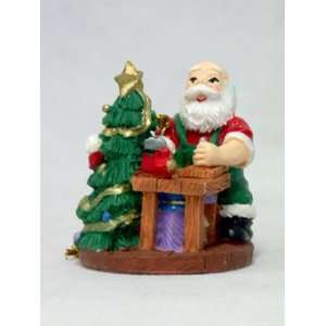  CHRISTMAS COLLECTABLES Santa in Workshop Hanging Ornament 