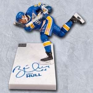   HULL St.Louis Blues SIGNED McFarlane SP   NHL Figures 