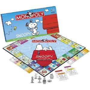  Snoopy Monopoly by USAopoly Toys & Games