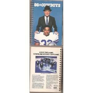  1986 Dallas Cowboys 1986 Media Guide   Sports Memorabilia 