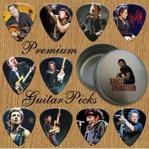   Springsteen Premium Guitar Picks X 10 In Tin (T) Musical Instruments