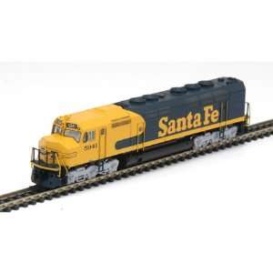  N RTR FP45, SF/Freight Warbonnet #5941 Toys & Games