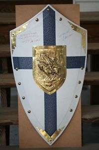H722 HIGHLANDER Autographed Clan MacLeod Viking Shield  