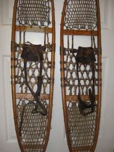 ANTIQUE PAIR SNOCRAFT PICKERAL SNOW SHOES W/BINDINGS ME  